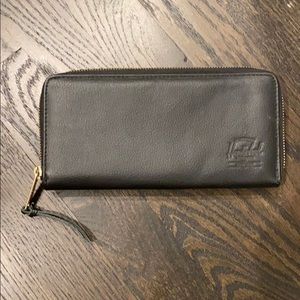 Herschel Avenue Leather wallet